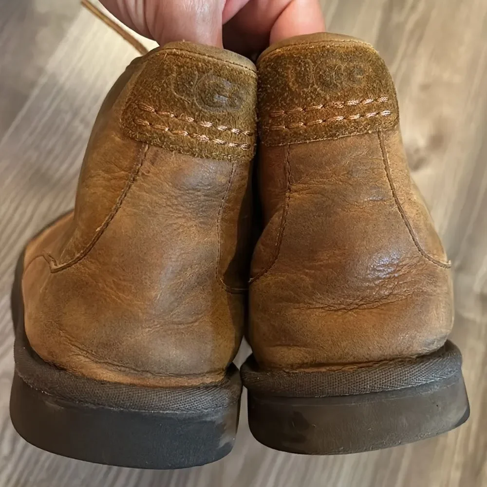 MENS UGG BOSLEY CHESTNUT SHEARLING LINED WATERPROOF WINTER BOOT EUC SIZE 10